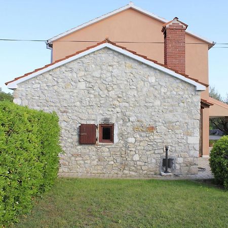 Holiday Home Old Town - Great Location Nin Bagian luar foto